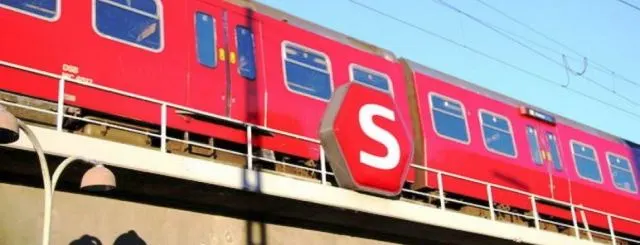 Med dit Rejsekort Tidsrabat kan du spare mange penge på din transport.